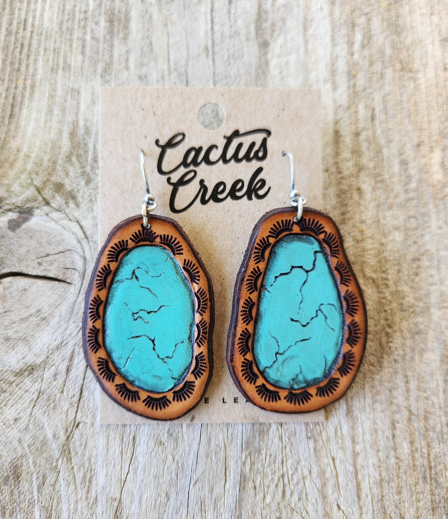 "Carico" Handmade Leather Earrings